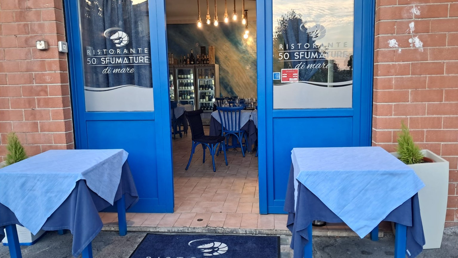 Ingresso del ristorante